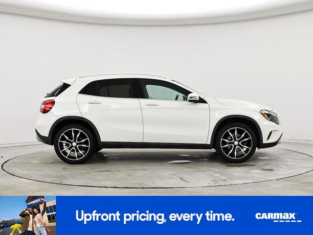 Photo of 2017 White Mercedes-Benz GLA 250