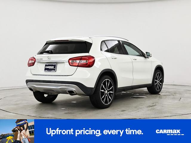 Photo of 2017 White Mercedes-Benz GLA 250