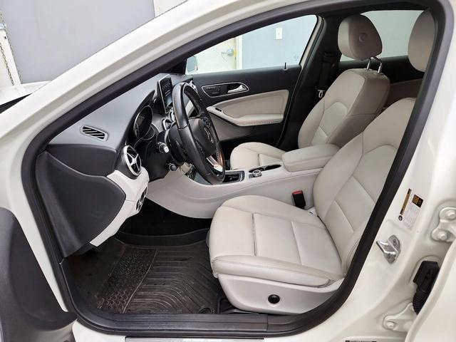 Photo of 2017 White Mercedes-Benz GLA 250
