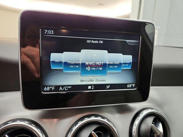 Photo of 2017 White Mercedes-Benz GLA 250