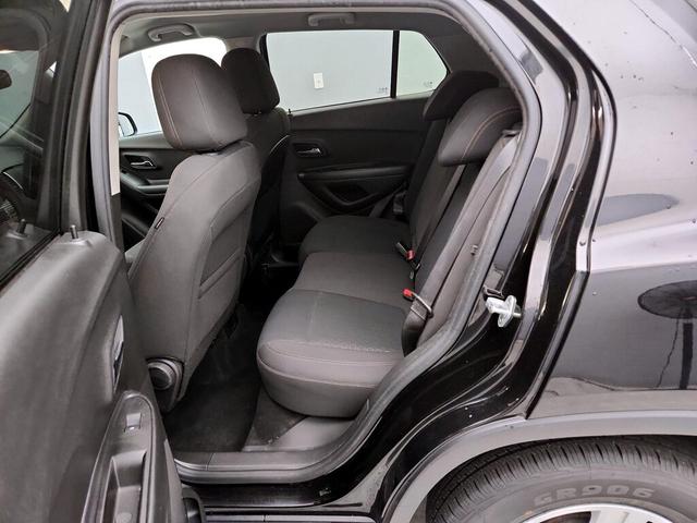Photo of 2021 Black Chevrolet Trax
