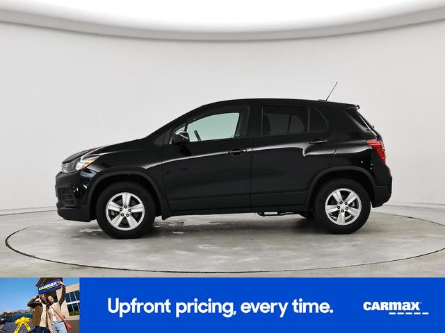 Photo of 2021 Black Chevrolet Trax