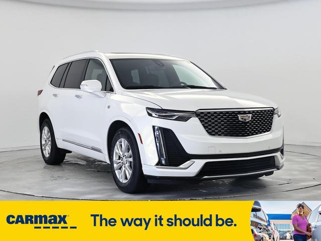 2022 Cadillac XT6