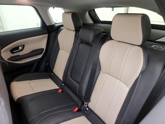 Photo of 2016 Black Land Rover Range Rover Evoque