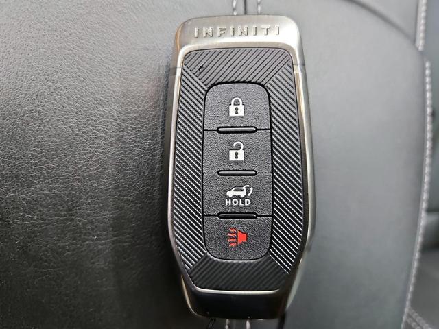 Photo of 2025 Black INFINITI QX60