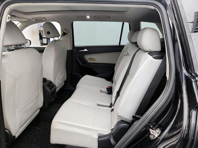 Photo of 2021 Black Volkswagen Tiguan