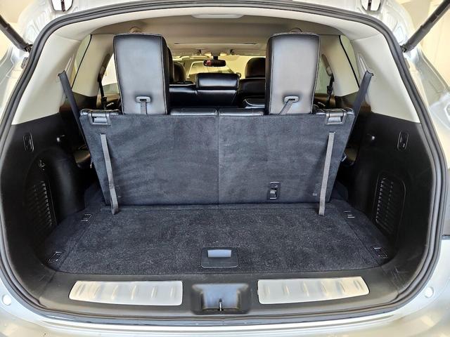 Photo of 2018 Gray INFINITI QX60