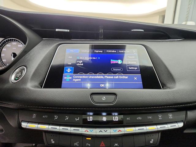 Photo of 2022 White Cadillac XT4