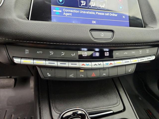 Photo of 2022 White Cadillac XT4