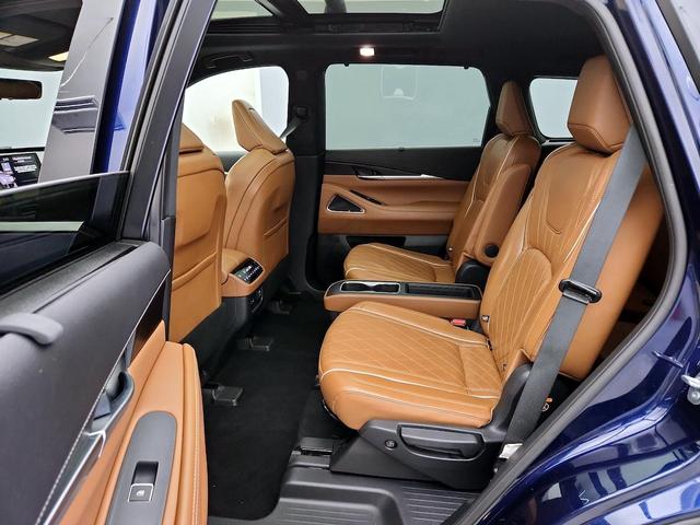 Photo of 2022 Blue INFINITI QX60