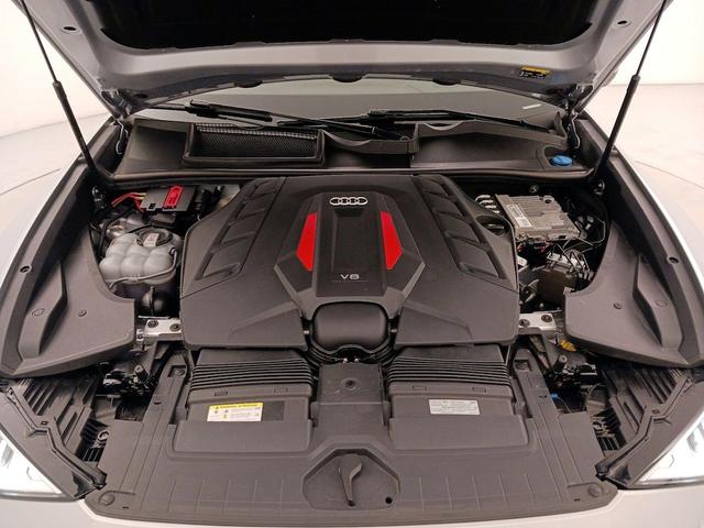 Photo of 2021 Silver Audi SQ8