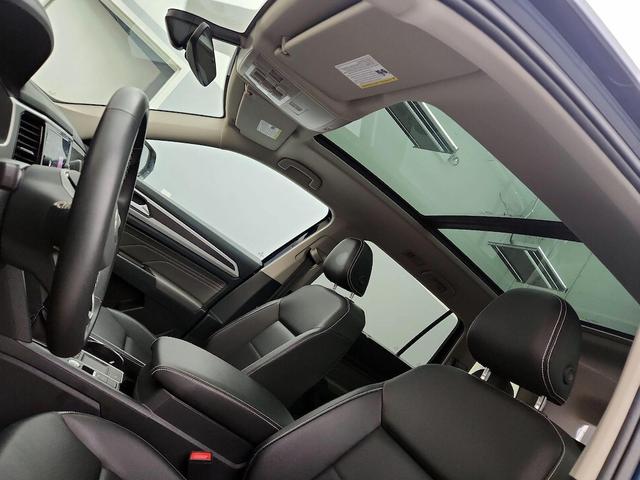 Photo of 2023 Blue Volkswagen Atlas