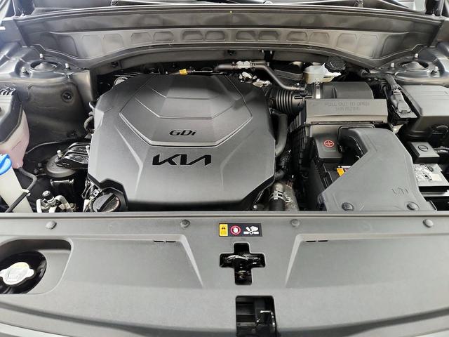 Photo of 2024 Gray Kia Telluride