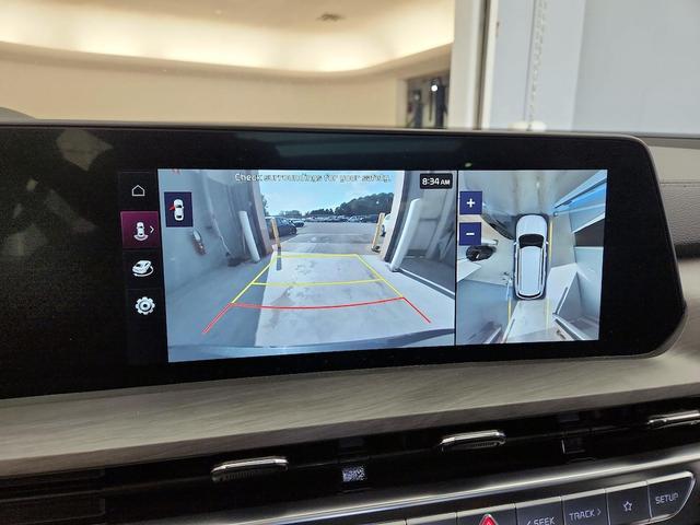 Photo of 2024 Gray Kia Telluride
