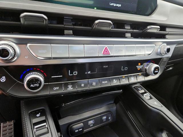 Photo of 2024 Gray Kia Telluride