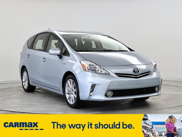 Photo of 2013 Blue Toyota Prius v
