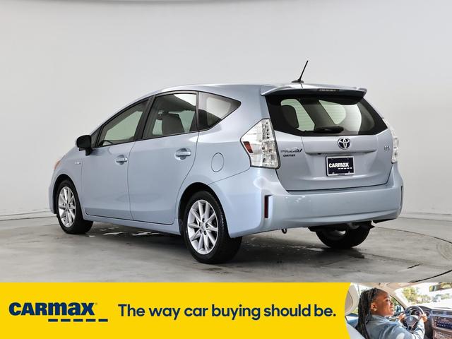 Photo of 2013 Blue Toyota Prius v