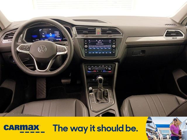 Photo of 2023 White Volkswagen Tiguan