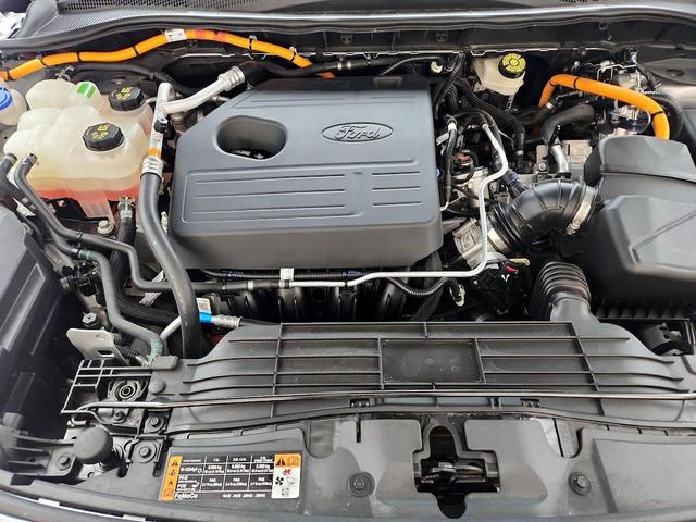 Photo of 2020 Silver Ford Escape