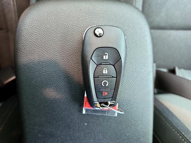 Photo of 2024 Blue Chevrolet Trax