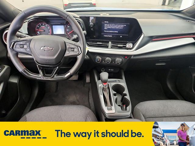 Photo of 2024 Blue Chevrolet Trax