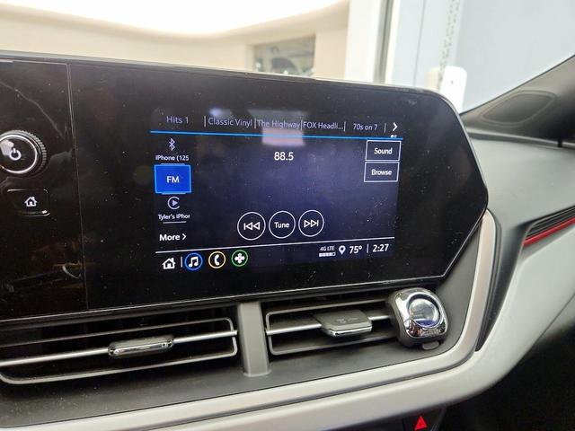 Photo of 2024 Blue Chevrolet Trax