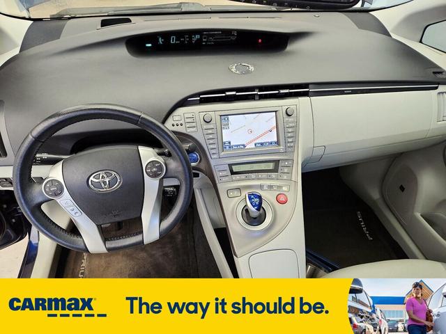 Photo of 2014 Blue Toyota Prius
