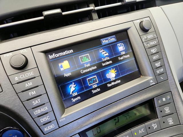 Photo of 2014 Blue Toyota Prius