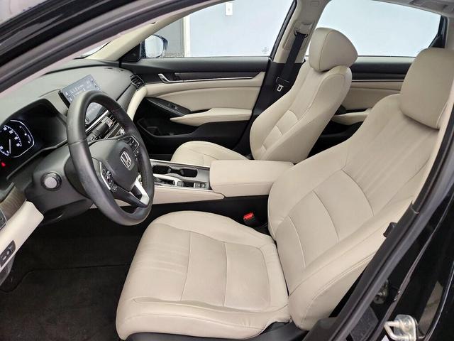 Photo of 2018 Black Honda Accord