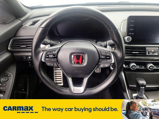 Photo of 2022 Gray Honda Accord