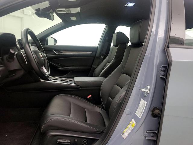 Photo of 2022 Gray Honda Accord