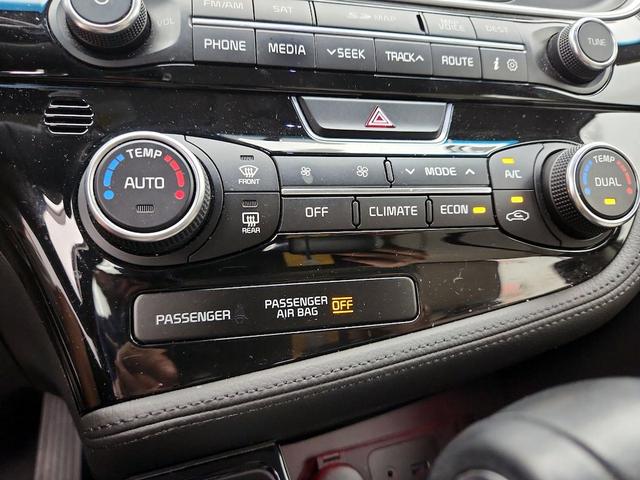 Photo of 2014 Black Kia Optima Hybrid