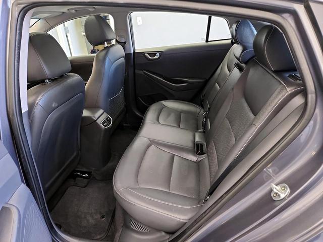 Photo of 2019 Gray Hyundai IONIQ Hybrid
