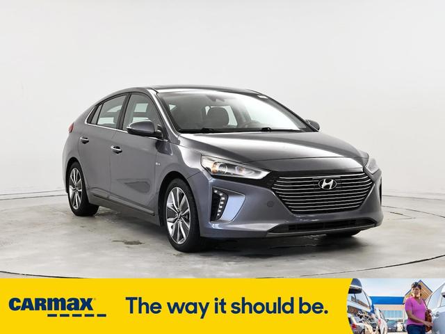 Photo of 2019 Gray Hyundai IONIQ Hybrid