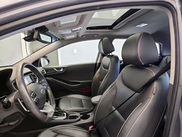 Photo of 2019 Gray Hyundai IONIQ Hybrid