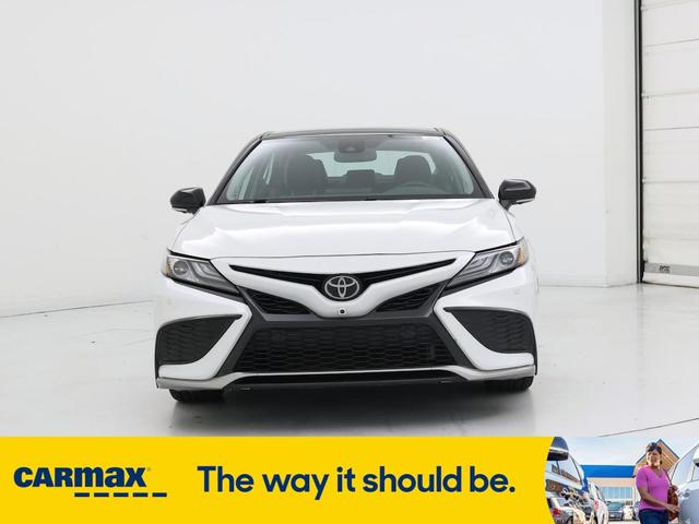 Photo of 2024 White Toyota Camry