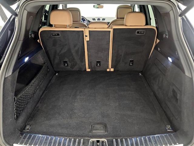 Photo of 2020 Blue Porsche Cayenne