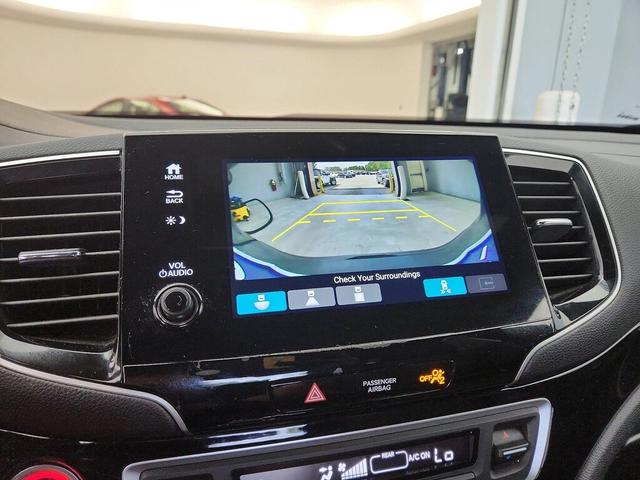 Photo of 2021 Black Honda Passport