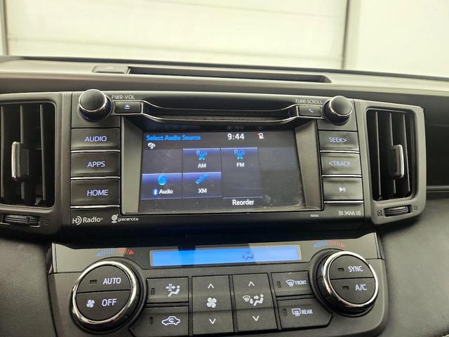 Photo of 2016 Silver Toyota RAV4