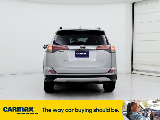Photo of 2016 Silver Toyota RAV4