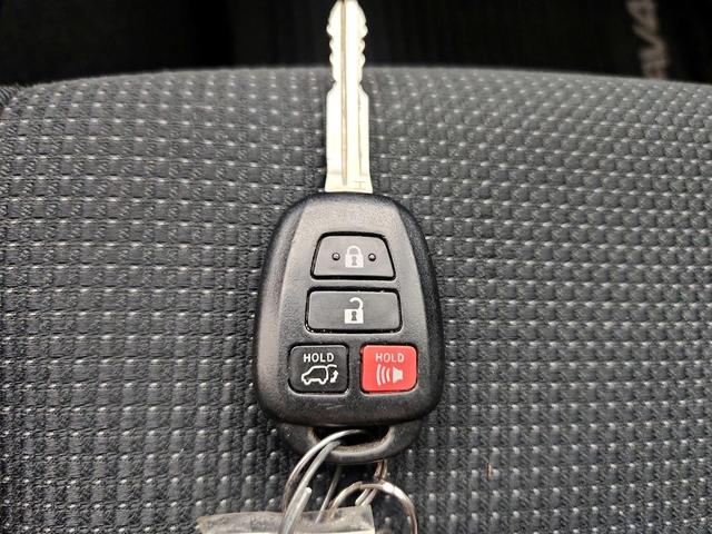 Photo of 2016 Silver Toyota RAV4
