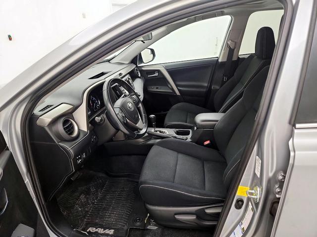 Photo of 2016 Silver Toyota RAV4