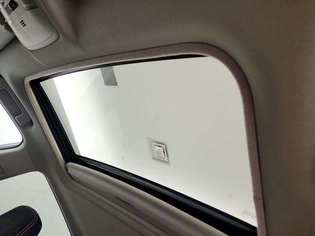 Photo of 2016 Silver Toyota RAV4