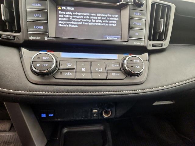 Photo of 2016 Silver Toyota RAV4