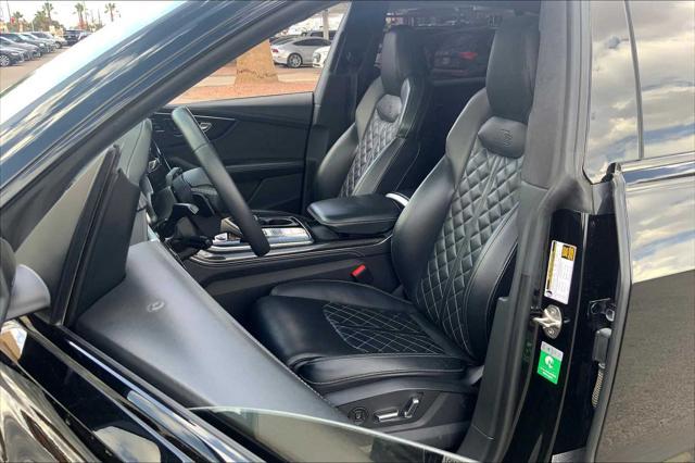 Photo of 2023 Mythos Black Metallic Audi SQ8