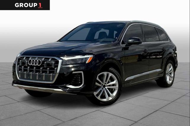 Photo of 2025 Mythos Black Metallic Audi Q7