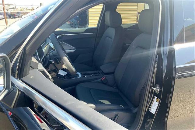 Photo of 2025 Mythos Black me Audi Q3