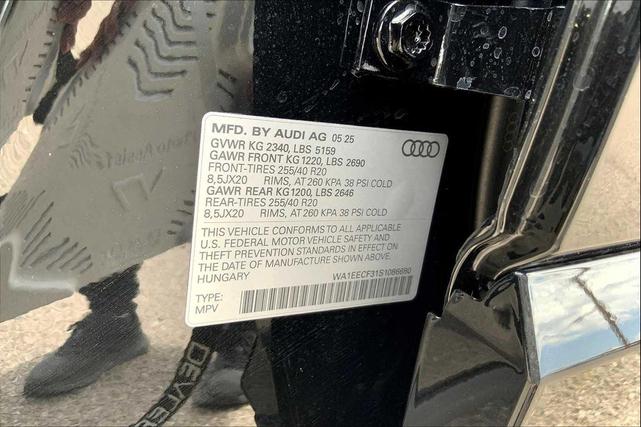 Photo of 2025 Mythos Black Metallic Audi Q3
