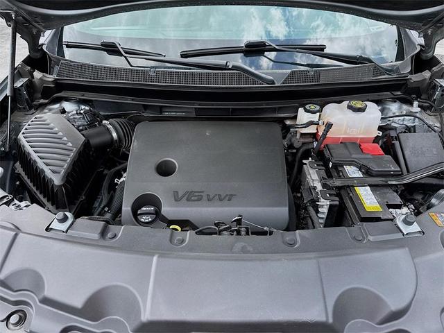 Photo of 2023 Sterling Gray Metallic Chevrolet Traverse