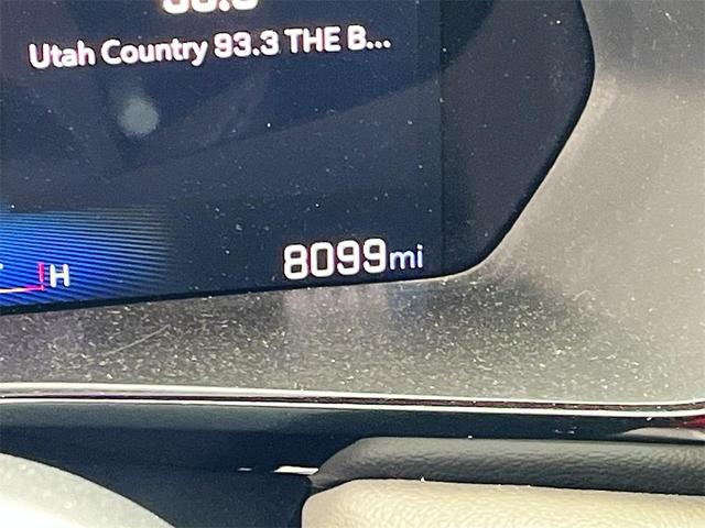Photo of 2024 Summit White Chevrolet Colorado